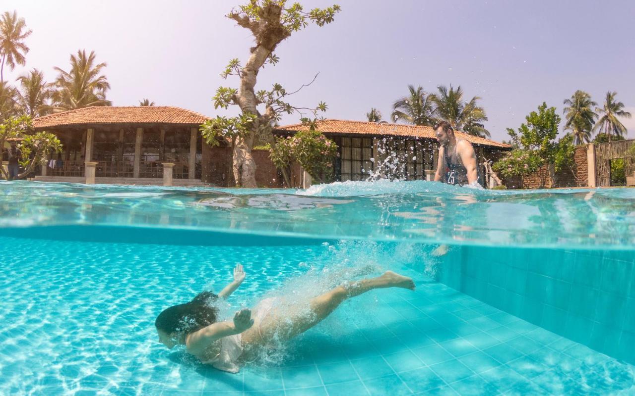 Clive Garden Beach Wadduwa Zewnętrze zdjęcie
